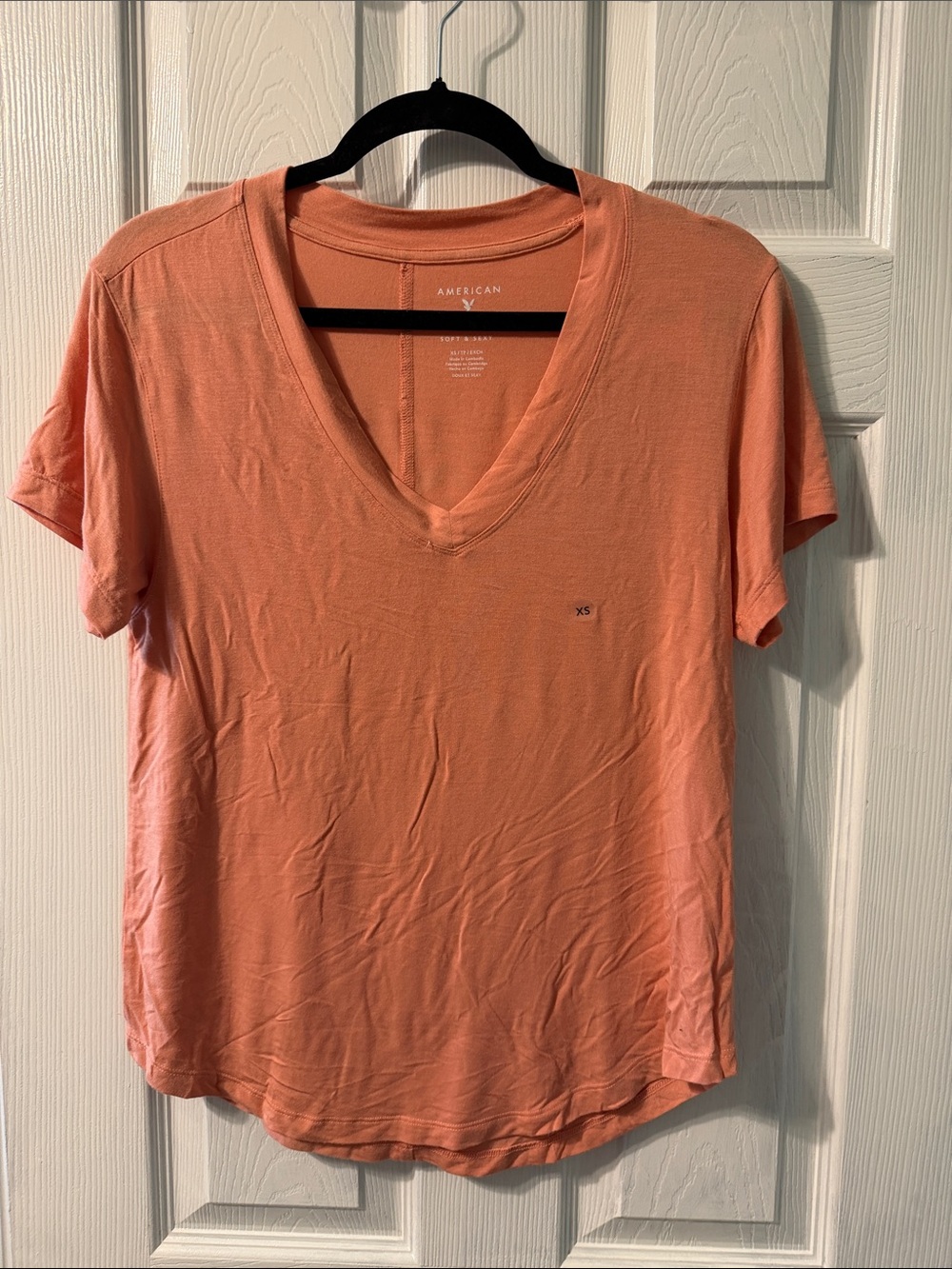 American Eagle Outfitters Women's V-Neck Tee - Coral Peach